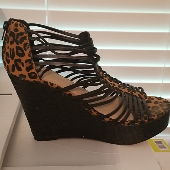 Wedges - Picture 3 of 3